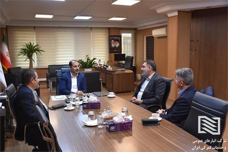 دکتر سلیمی، مدیرعامل و نایب رئیس هیات مدیره شرکت انبارهای عمومی و خدمات گمرکی ایران:  از حضور سرمایه گذاران معتبر بخش خصوصی استقبال خواهیم کرد.